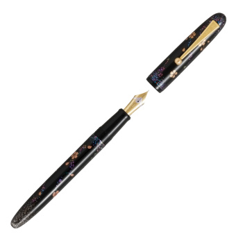 Namiki Yukari Limited Edition 2025 Cherry Blossoms at Night Füllhalter