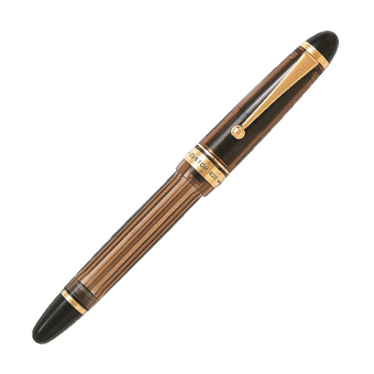 Pilot Custom 823 Füllfederhalter Braun