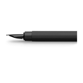 Graf von Faber-Castell Tamitio Black Edition Füllfederhalter