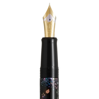 Namiki Yukari Limited Edition 2025 Cherry Blossoms at Night Füllhalter