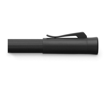 Graf von Faber-Castell Tamitio Black Edition Füllfederhalter