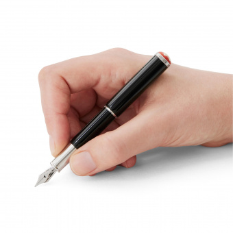 Montblanc Heritage Rouge et Noir Baby Special Edition Füllhalter Schwarz