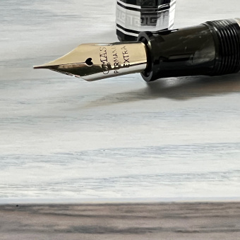 OMAS Bologna Limited Edition Permanio Kolbenfüllhalter